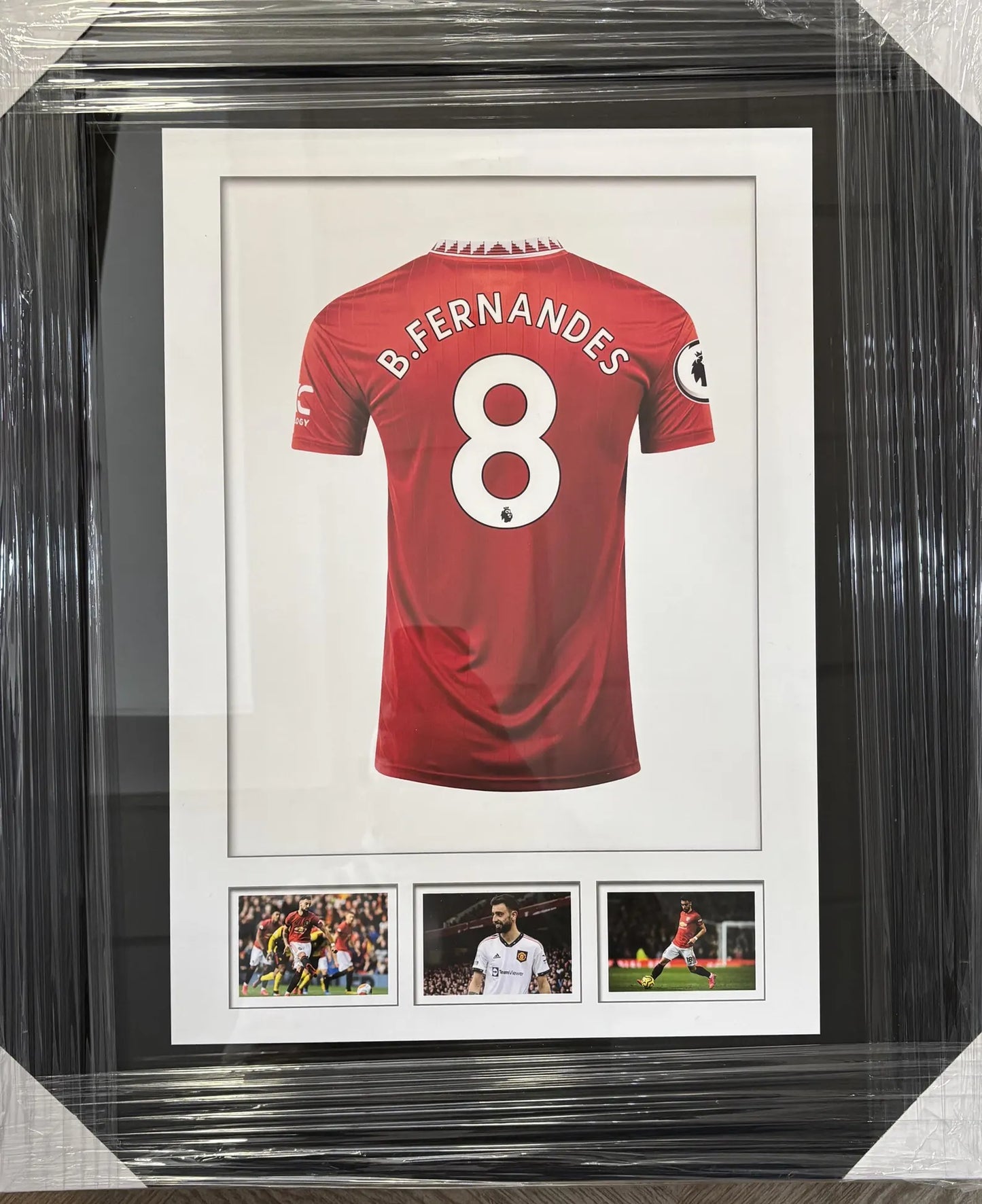 Bruno Fernandes Framed Manchester United Jersey Print - Football Memorabilia Gift