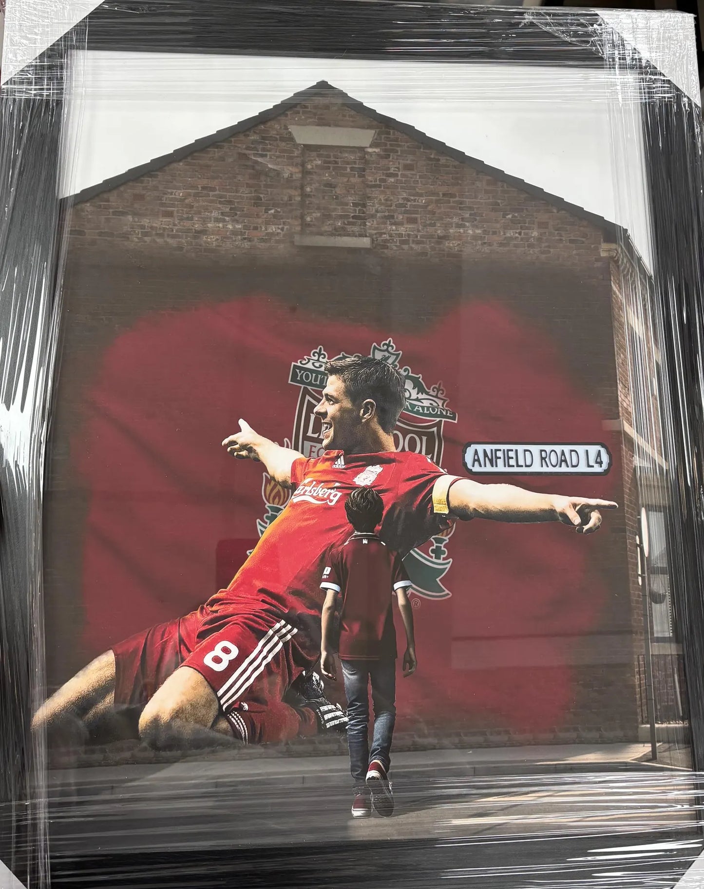 Steven Gerrard Liverpool FC Anfield Road Framed Print - Iconic Football Wall Art Gift