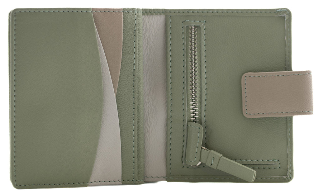 Kora Compact Tab Purse - 45 3702: Green