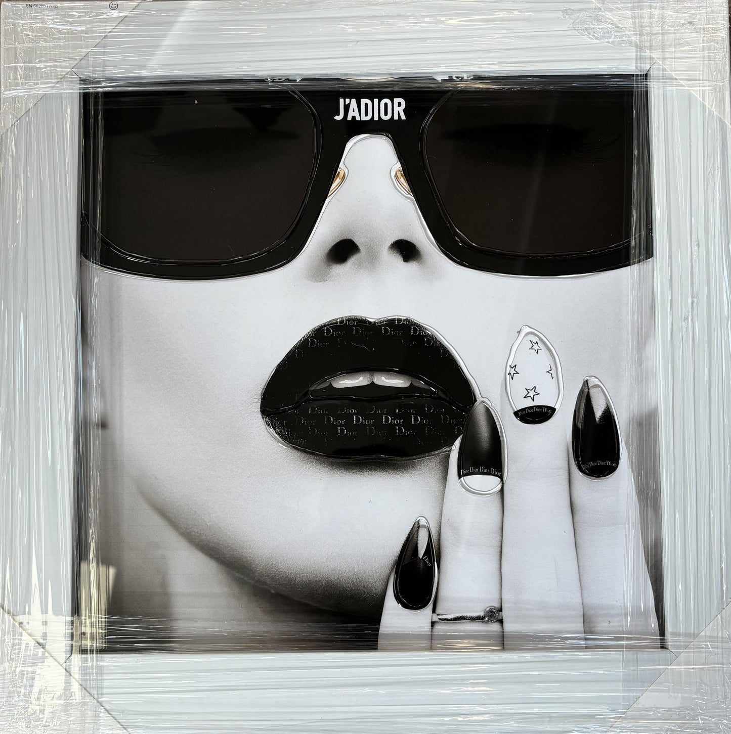 Luxury Dior-Inspired Glam Wall Art – Fashionable Black & White Lipstick