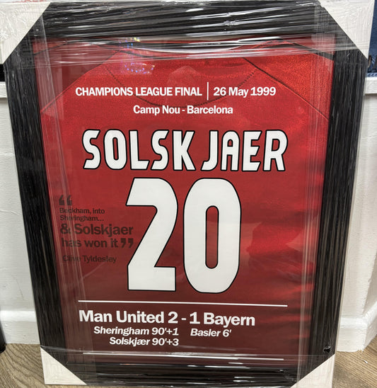 Manchester United - Commemorative Football Shirt Framed Art